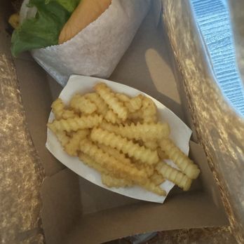 Shake Shack Highlands Ranch - Pitiful amount of French fries for $4.50 - Fast Food Near Me - Highlands Ranch, Colorado Shake Shack Highlands Ranch - Pitiful amount of French fries for $4.50 - Fast Food Near Me - Highlands Ranch, Colorado