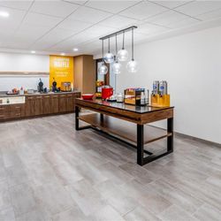 Hampton Inn Sheridan - Breakfast Area
