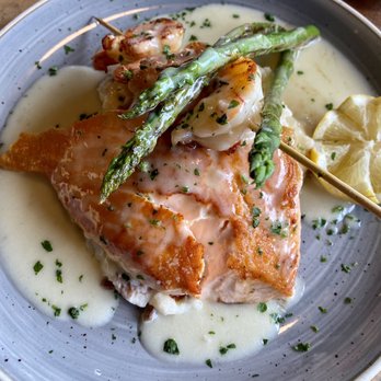 Timberline Restaurant - Salmon and Shrimp dinner - American Near Me - Beaver, Utah Timberline Restaurant - Salmon and Shrimp dinner - American Near Me - Beaver, Utah