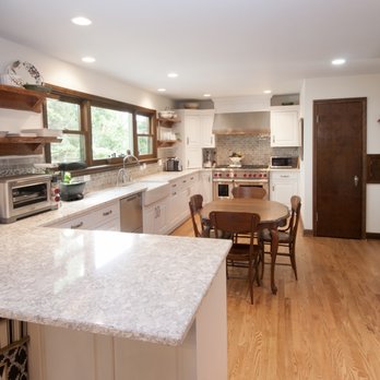 Curran Cabinetry & Design - Traditional paint white kitchen. - Cabinetry Near Me - Madison, Wisconsin Curran Cabinetry & Design - Traditional paint white kitchen. - Cabinetry Near Me - Madison, Wisconsin