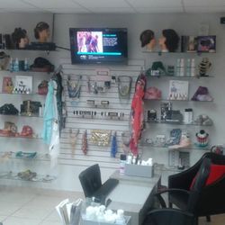 Jackys Place Beauty Salon - Shop time! Accessies like necklaces,scarves, & much more.