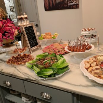 Chateau Bourbon - That spread. - Bed & Breakfast Near Me - Louisville, Kentucky