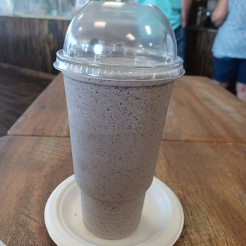 The Yard Milkshake Bar - Cookies and Cream milkshake - Ice Cream & Frozen Yogurt Near Me - Destin, Florida
