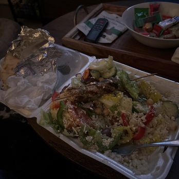 Gyro Express - Chicken Kebab Diner Plater - Pizza Near Me - Chicopee, Massachusetts