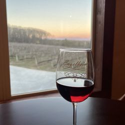 Engelheim Vineyards - Round top Blend and amazing view!