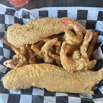 Cafe Rian Cajun Cafe - Cajun/Creole Near Me - Houston, Texas