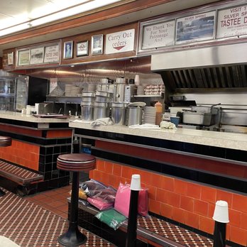 Tastee Diner - Inside restaurant - Diners Near Me - Bethesda, Maryland