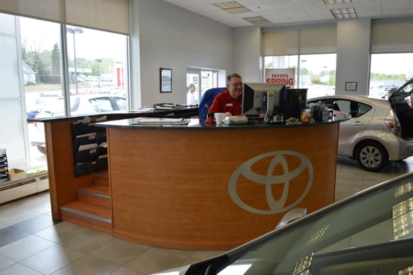 CHARLIE’S TOYOTA - Updated June 2025 - 35 Photos & 16 Reviews - 451 ...