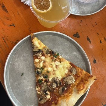 Twisted Texas Tour - Great food - Beer Tours Near Me