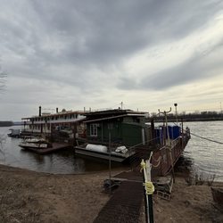 Dam Saloon
