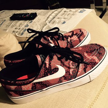 Shoe Palace - Janoski nice shoes size 7Y - Shoe Stores Near Me - Honolulu, Hawaii Shoe Palace - Janoski nice shoes size 7Y - Shoe Stores Near Me - Honolulu, Hawaii