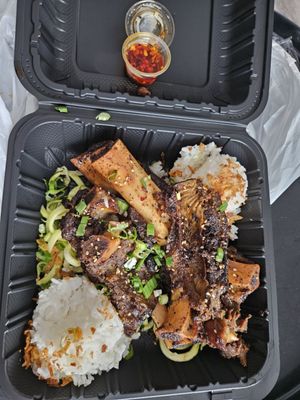 Poke & More Lomita by null