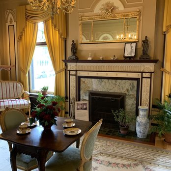 AL. Ringling Mansion - Lady's parlor - Tours Near Me - Baraboo, Wisconsin