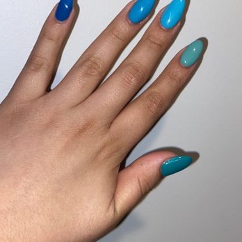 Nail Essence Salon & Spa - Nail Salons Near Me - Morton Grove, Illinois