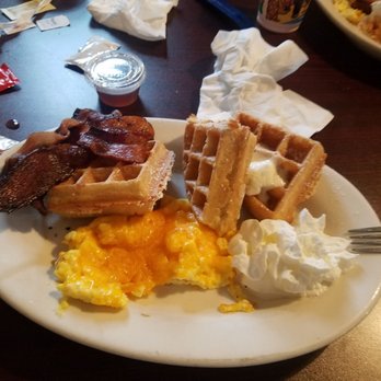 Happy Cooker Restaurant - Cooker's Choice. Eggs, Bacon, European Waffles. - Breakfast & Brunch Near Me - Georgetown, Colorado