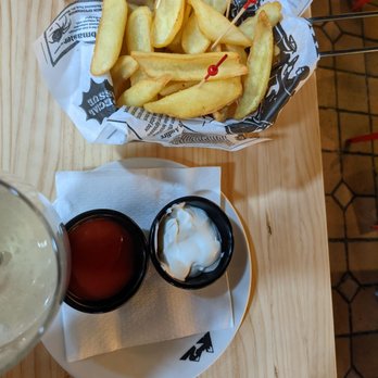 K2 - Pubs Near Me - Bilbao, BI