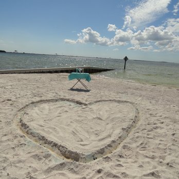 Cypress Point Park - A sweet beach for weddings on the Tampa side of the bay! - Parks Near Me - Tampa, Florida Cypress Point Park - A sweet beach for weddings on the Tampa side of the bay! - Parks Near Me - Tampa, Florida