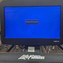 LA Fitness - Another tv down