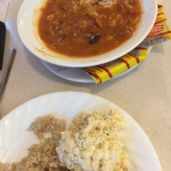 Zippy's Kahala - Portugese bean soup meal - Diners Near Me - Honolulu, Hawaii Zippy's Kahala - Portugese bean soup meal - Diners Near Me - Honolulu, Hawaii