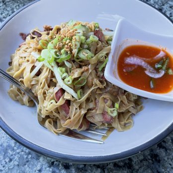 My Burma - Garlic Noodles - Burmese Near Me - Davis, California My Burma - Garlic Noodles - Burmese Near Me - Davis, California