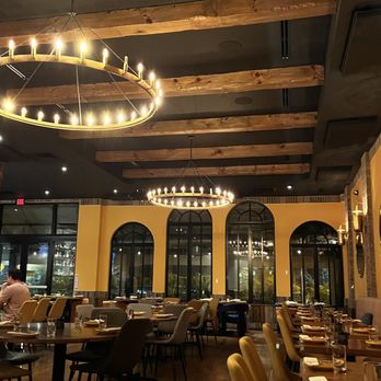 Moshi Moshi - Sushi Bars Near Me - Miami, Florida