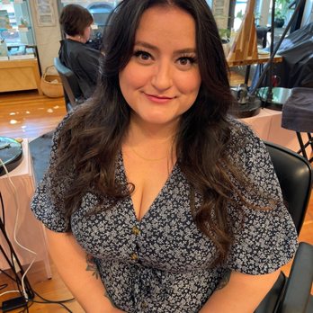 Pure Salon Spa - My hair from summer '22.. she did an amazing job! - Hair Salons Near Me - Portland, Oregon Pure Salon Spa - My hair from summer '22.. she did an amazing job! - Hair Salons Near Me - Portland, Oregon