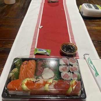 Fatty Fish Sushi Restaurant - Sushi Bars Near Me - Everett, Washington