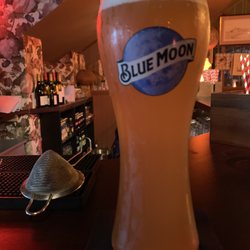Maisie's - Blue Moon!