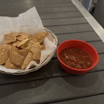 Jessy's Taqueria - Chips & Salsa-delicious - Mexican Near Me - Norfolk, Virginia