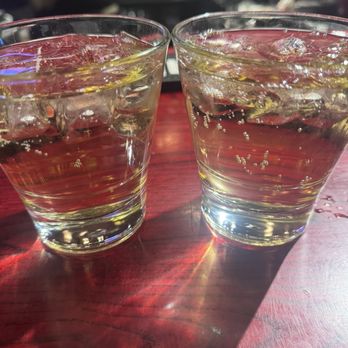 Archibald Microbrasserie - Drinks - Seafood Near Me - Quebec, Quebec Archibald Microbrasserie - Drinks - Seafood Near Me - Quebec, Quebec