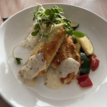 Twisted Willow - Very good.  Fresh Walleye. Cooked just right, and great flavor.   Loved the roasted vegetables, as well. - New American Near Me - Port Washington, Wisconsin