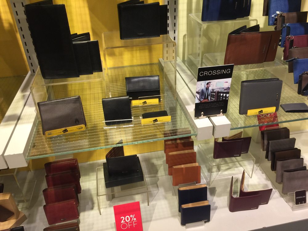 THE WALLET SHOP Updated April 2024 4 Tampines Central 5, Singapore