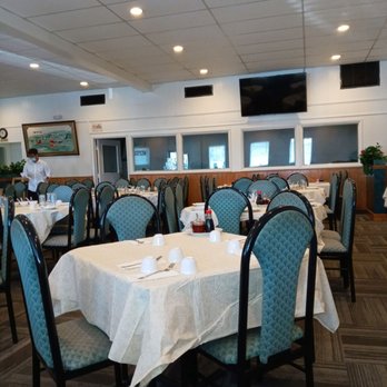 China Delights - Dining area & banquet room behind windows 11.09.22 - Cantonese Near Me - Pinole, California China Delights - Dining area & banquet room behind windows 11.09.22 - Cantonese Near Me - Pinole, California