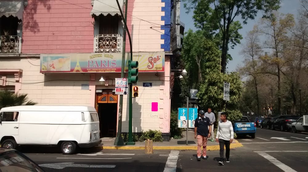 Cantina Salón París