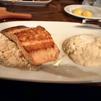 LongHorn Steakhouse - Longhorn Salmon - Steakhouses Near Me - Wareham, Massachusetts
