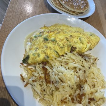 Jam + Toast - Garden omlet with hash browns + pancakes - Breakfast & Brunch Near Me - Frisco, Texas Jam + Toast - Garden omlet with hash browns + pancakes - Breakfast & Brunch Near Me - Frisco, Texas