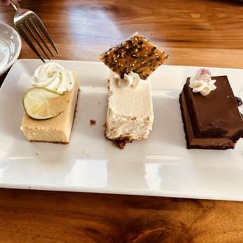 Crave Kitchen & Bar - Bars Near Me - Eagle, Idaho