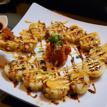 Sushi Mafia - War roll - Sushi Bars Near Me - Long Beach, California Sushi Mafia - War roll - Sushi Bars Near Me - Long Beach, California