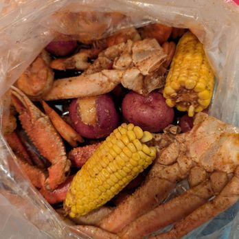 Crafty Crab - Mix and Match stone crab with headless shrimp 1 lb of each! - Seafood Near Me - Orlando, Florida