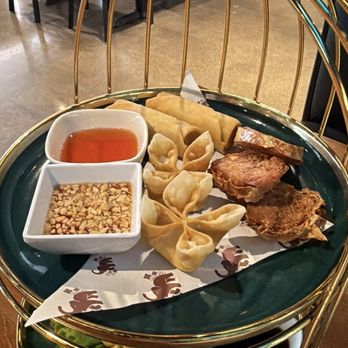 Chang Yai Thai Noodle & Cafe - Thai Near Me - Pasadena, Texas