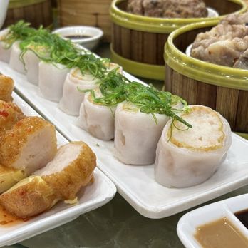 Grand Crystal Seafood Restaurant - Rice rolls with fish paste & bean sheet ($12.50) - Dim Sum Near Me - Burnaby, British Columbia Grand Crystal Seafood Restaurant - Rice rolls with fish paste & bean sheet ($12.50) - Dim Sum Near Me - Burnaby, British Columbia