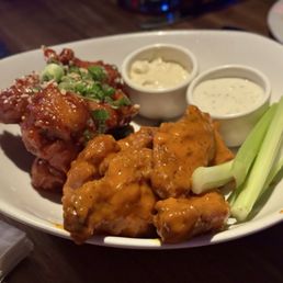 10 Crispy Traditional Wings 10 Crispy Traditional Wings