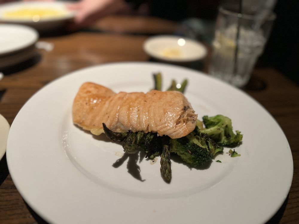 Real Seafood Company Toledo