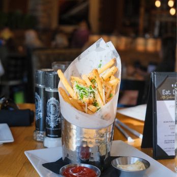 Sedona Taphouse - Truffle Fries - New American Near Me - Novi, Michigan Sedona Taphouse - Truffle Fries - New American Near Me - Novi, Michigan