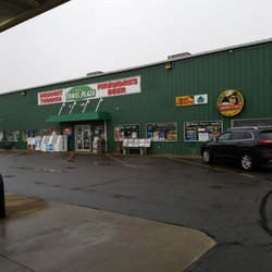 Howe Travel Plaza - outside
