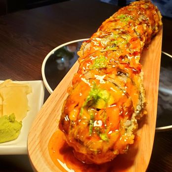 Sushi Pink - Sushi Bars Near Me - Chicago, Illinois