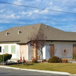 Ampla Health - Arbuckle Dental Clinic - Main building, free parking
