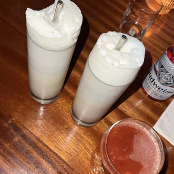 Last Saint - Gin fizz, pornstar martini - Bars Near Me - Charleston, South Carolina