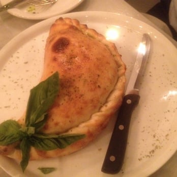 Nodo - Junction - Calzone - Italian Near Me - Toronto, Ontario
