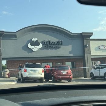 Fujisushi - Sushi Bars Near Me - Eagan, Minnesota